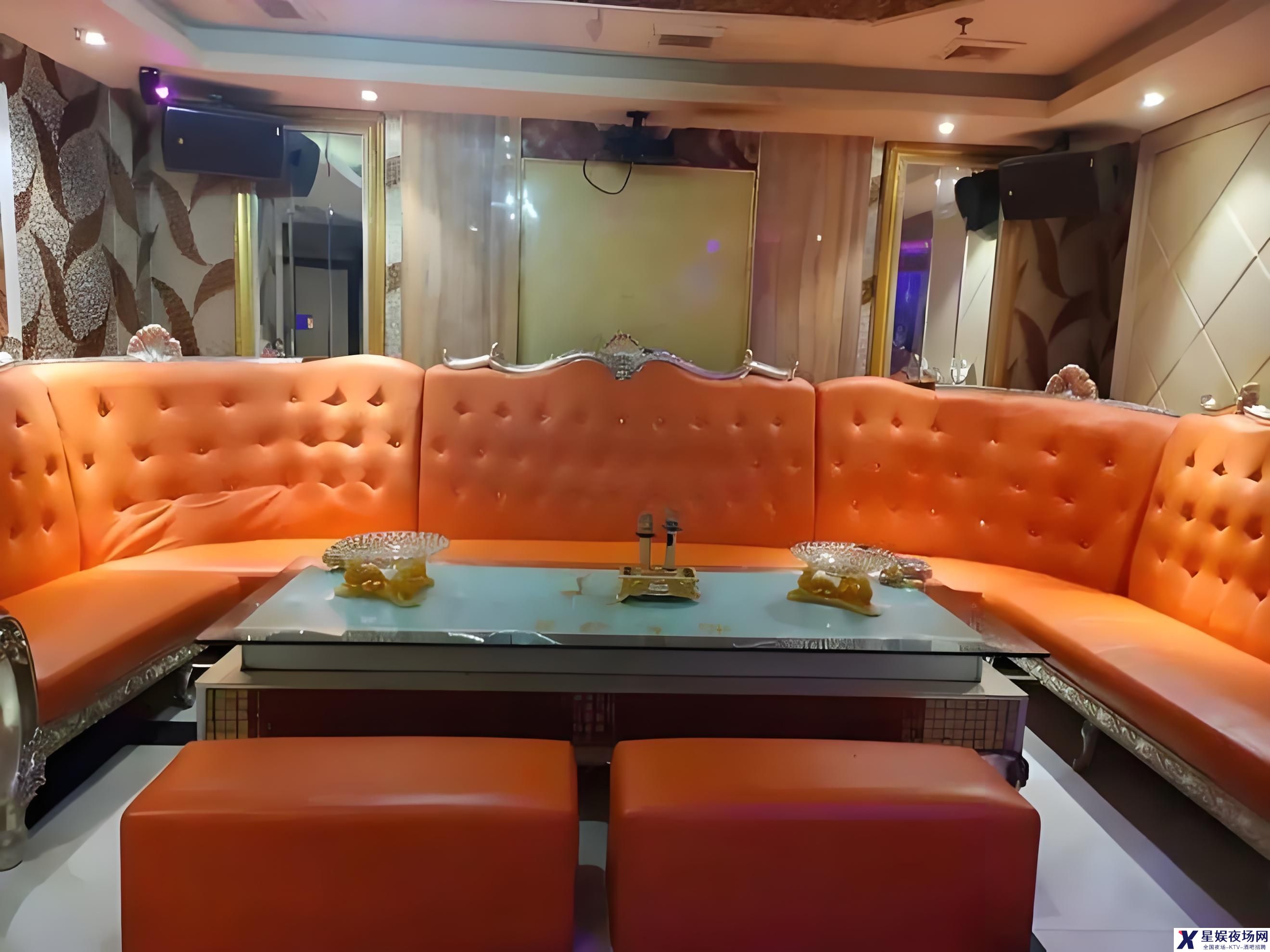 郑州KTV招聘女孩：夜总会招募新星的机会